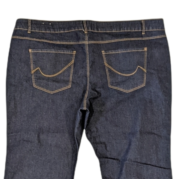 NWT d/C Jeans Straight Leg Jeans 28P - Picture 4 of 10